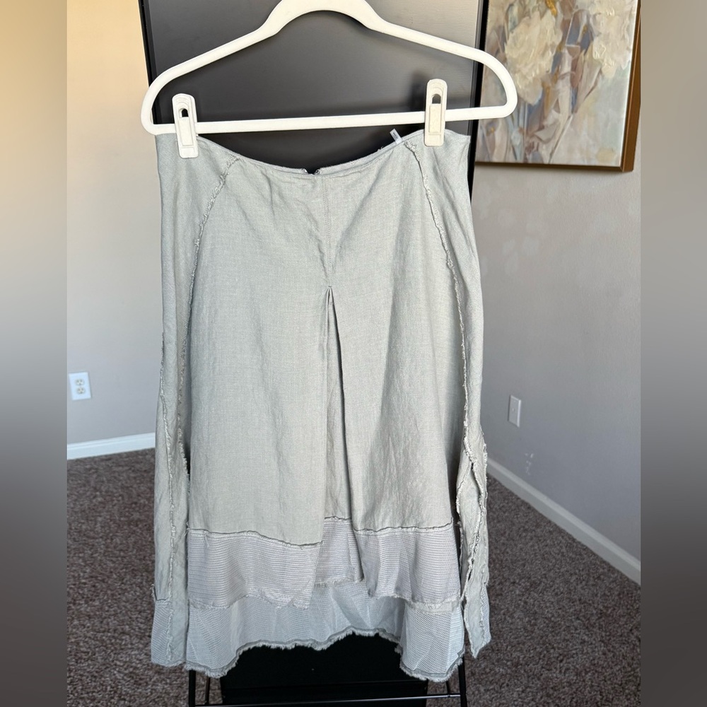 Elie Tahari Light Gray A-Line Skirt